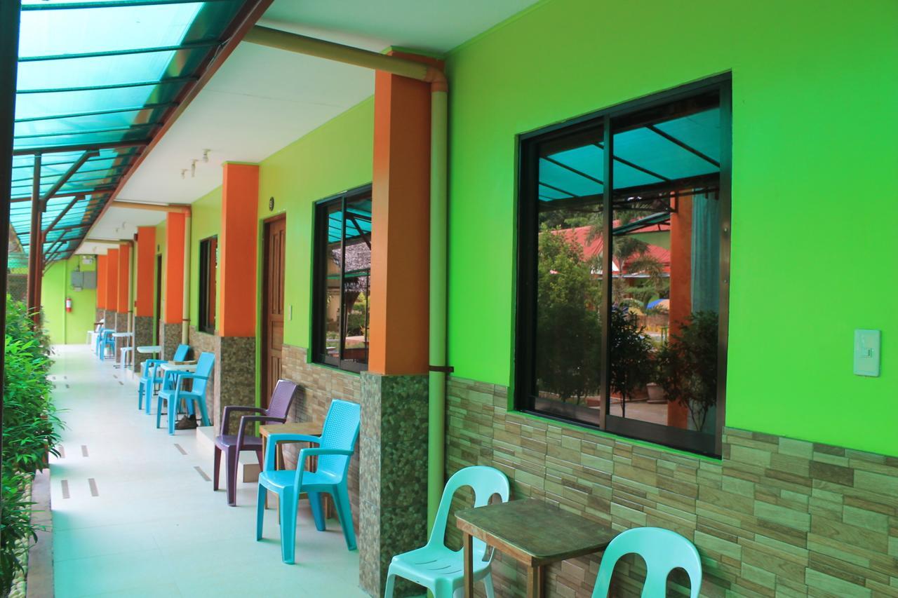 Green Park Tourist Inn Puerto Princesa Exteriör bild